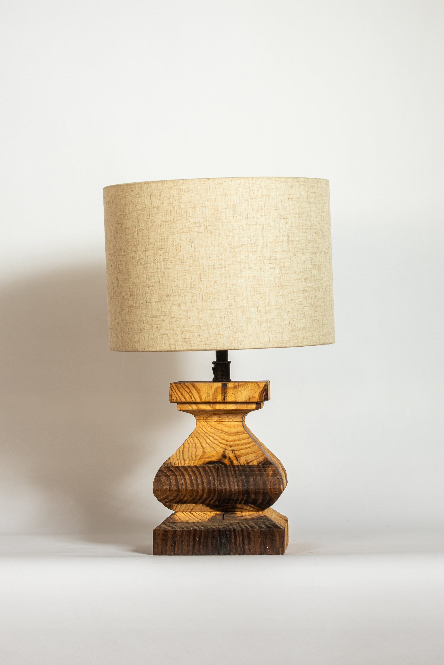  product image Abajora_lighter_45